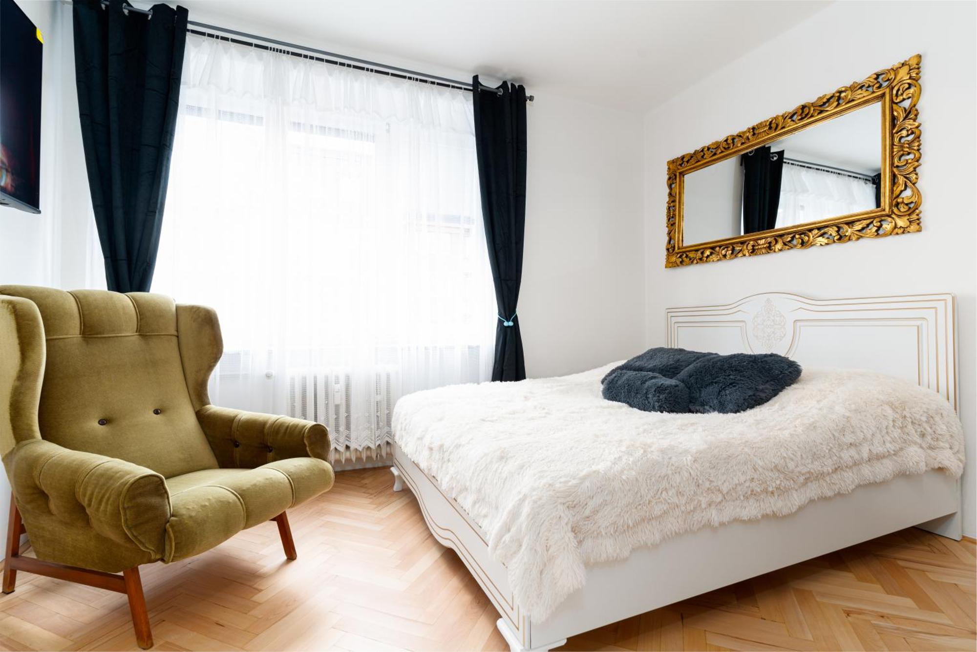 Ferienwohnung Kingdom Of 3 Roses Prag Exterior foto