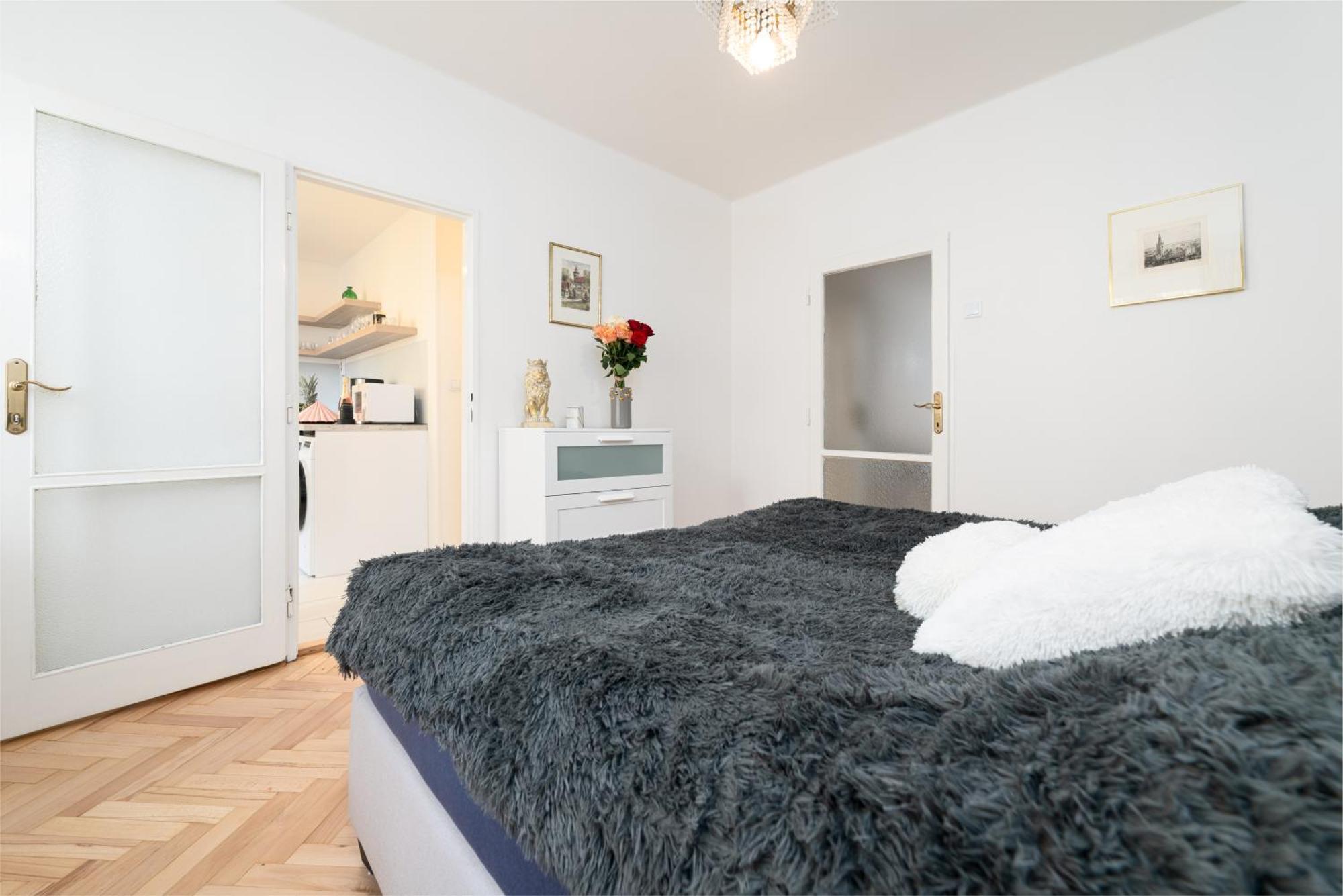 Ferienwohnung Kingdom Of 3 Roses Prag Exterior foto