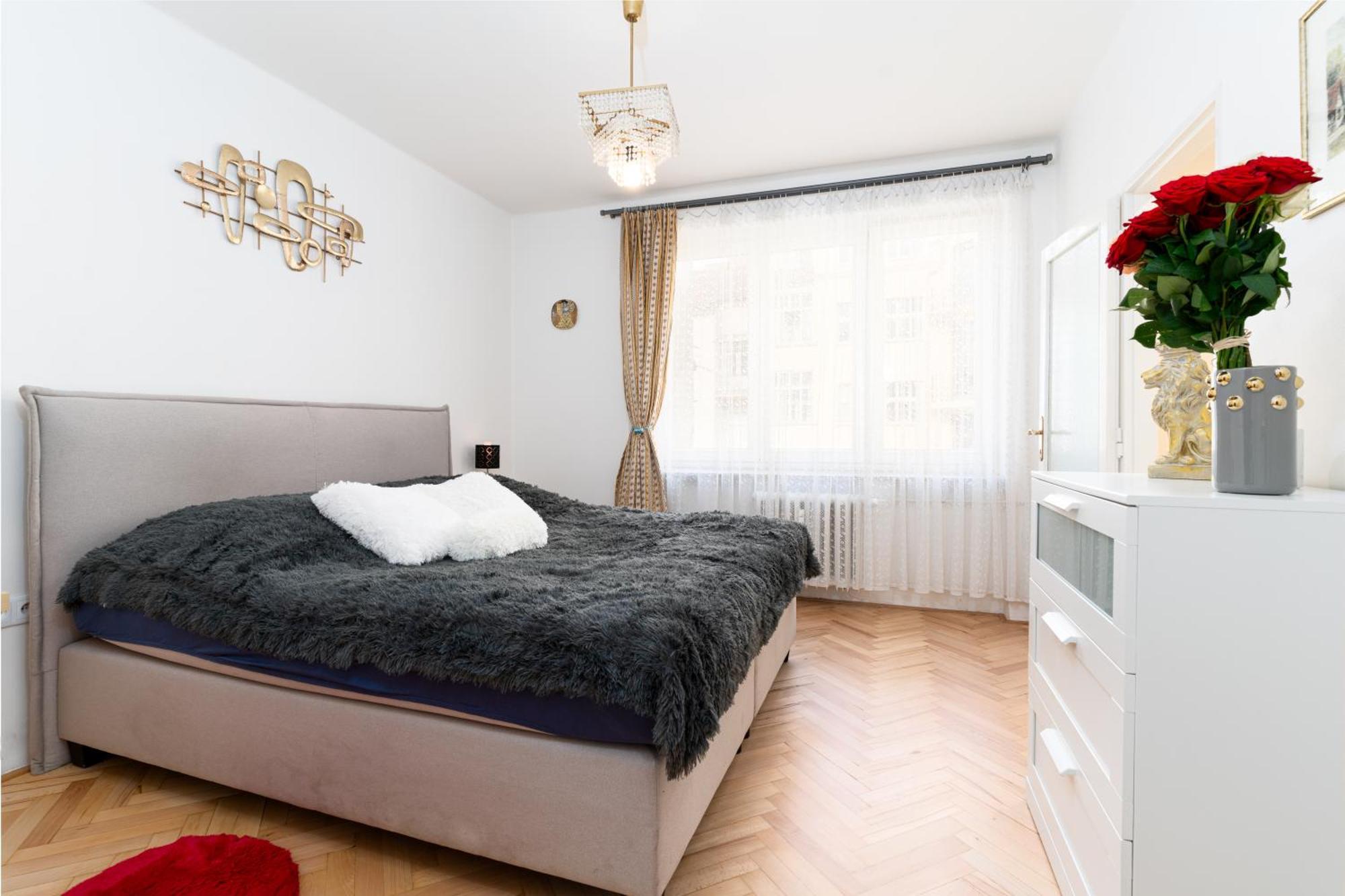 Ferienwohnung Kingdom Of 3 Roses Prag Exterior foto